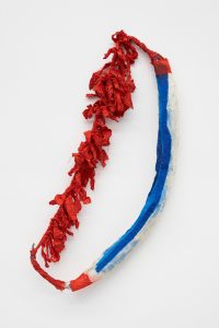 Bow, 2022, canvas, paint, acrylic hardener, chicken wire, 90 x 9 x 33 cm